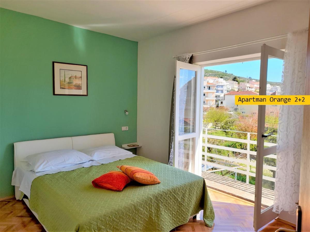 Apartments Garden House Подгора Экстерьер фото