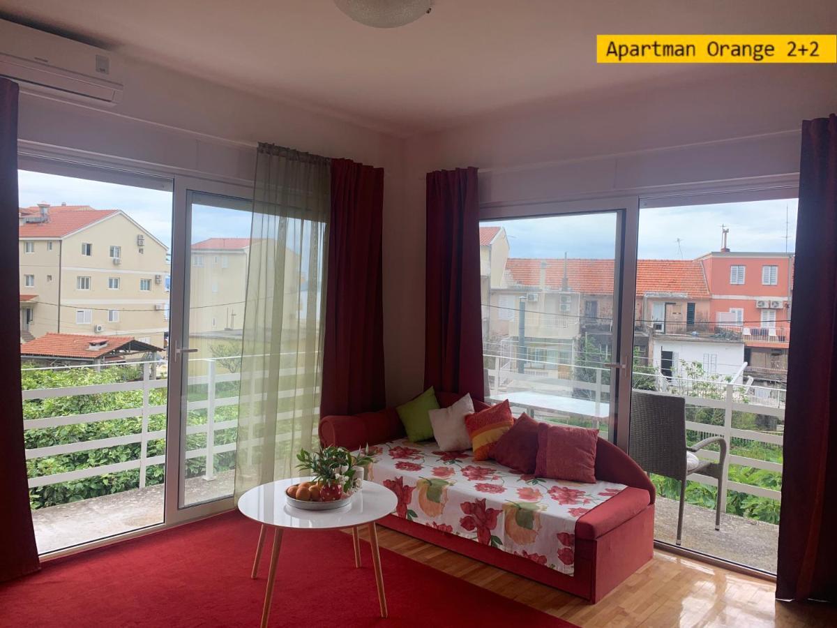 Apartments Garden House Подгора Экстерьер фото
