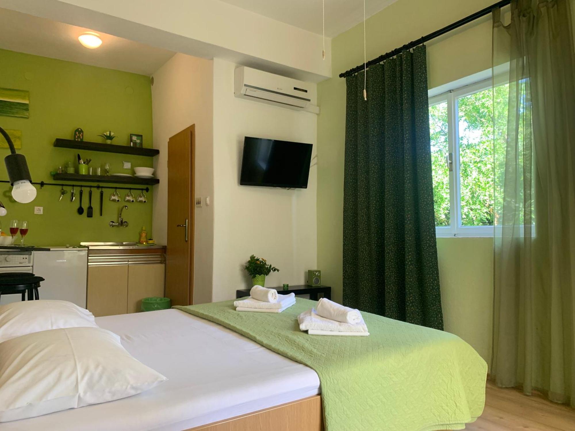 Apartments Garden House Подгора Экстерьер фото